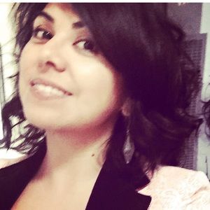 Meet your Posher, Vanessa